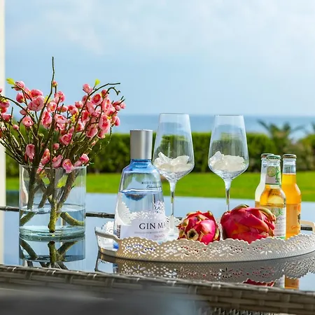 Villa Infinity
