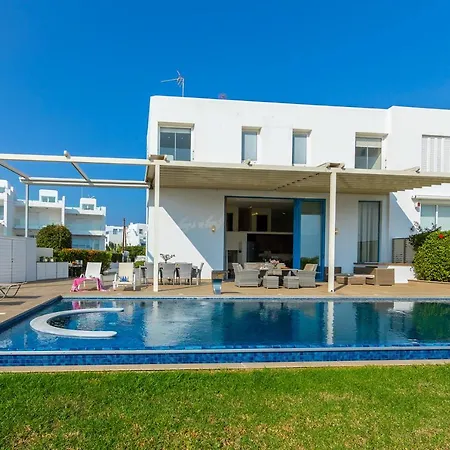 Infinity Protaras