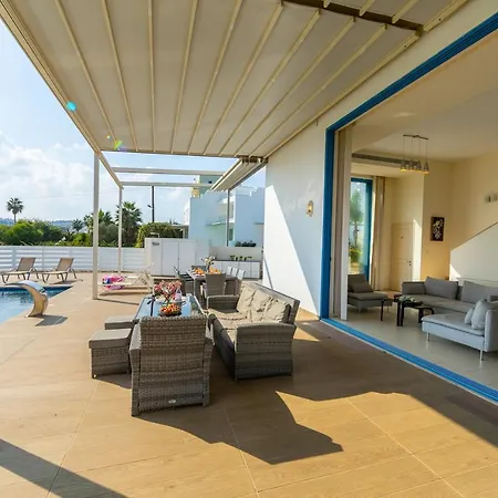 Infinity Villa *